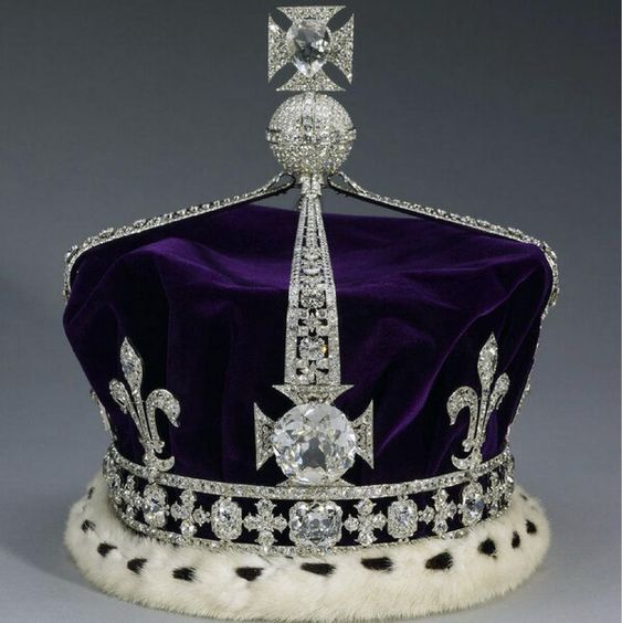 Корона Британской Империи.jpg